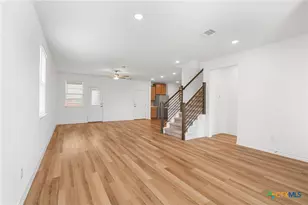 223 Flowers Ave, Hutto, TX 78634 - Photo 7