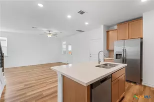 223 Flowers Ave, Hutto, TX 78634 - Photo 17