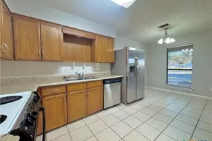 717 Royal St, Salado, TX 76571 - Photo 17