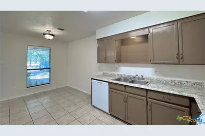 717 Royal Street #717 & 719, Salado, TX 76571 - Photo 5
