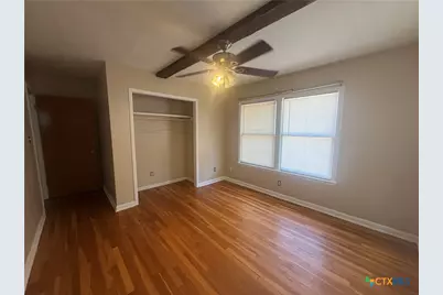 1105 Sycamore Street, San Marcos, TX 78666 - Photo 7