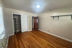 1105 Sycamore St, San Marcos, TX 78666 - Photo 13