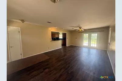 1105 Sycamore Street, San Marcos, TX 78666 - Photo 3