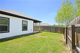 247 Kinsley Wy, New Braunfels, TX 78130 - Photo 27