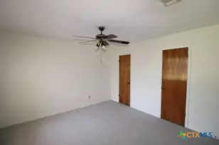 1603 Hughes Ave, Copperas Cove, TX 76522 - Photo 7