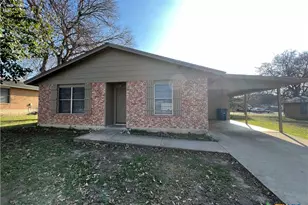 1768 Kuehler Ave, New Braunfels, TX 78130 - Photo 1