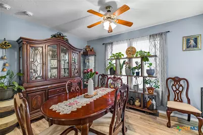 606 Schwab Street, Yoakum, TX 77995 - Photo 15