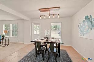 416 Auburn Park, Selma, TX 78154 - Photo 9
