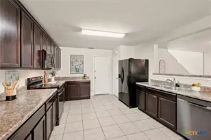 416 Auburn Park, Selma, TX 78154 - Photo 5