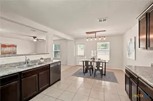 416 Auburn Park, Selma, TX 78154 - Photo 7