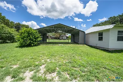 519 Fm 623, Pettus, TX 78146 - Photo 37
