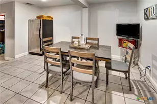1518 Bonham Dr, Victoria, TX 77901 - Photo 25