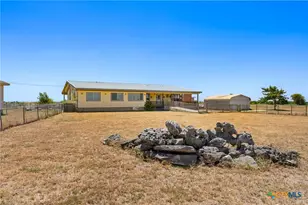 2124 Hackberry Rd, Holland, TX 76534 - Photo 5
