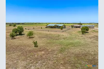 2124 Hackberry Road, Holland, TX 76534 - Photo 3