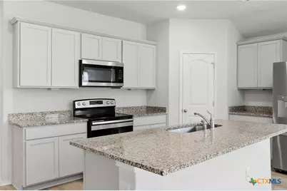 [Address not provided], Seguin, TX 78155 - Photo 11