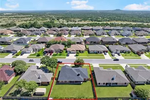 3601 Barbed Wire Dr, Killeen, TX 76549 - Photo 37