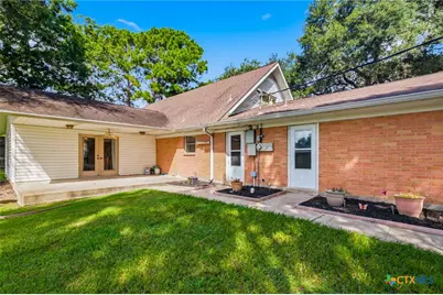 205 Yucca Drive, Victoria, TX 77904 - Photo 7