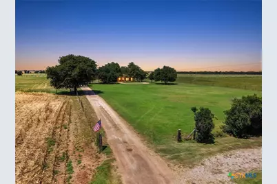 792 Evening Star, McGregor, TX 76657 - Photo 1