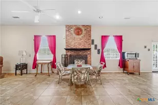 510 Chaparral Dr, Victoria, TX 77905 - Photo 35