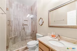 510 Chaparral Dr, Victoria, TX 77905 - Photo 23