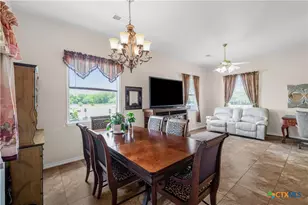 510 Chaparral Dr, Victoria, TX 77905 - Photo 29