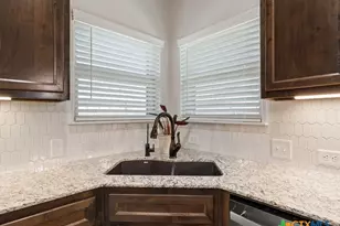7711 Silicon Dr, Killeen, TX 76542 - Photo 5