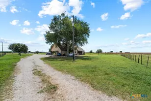 4680 Dreibrodt Rd, San Marcos, TX 78666 - Photo 3