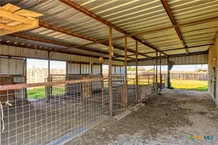4680 Dreibrodt Rd, San Marcos, TX 78666 - Photo 27