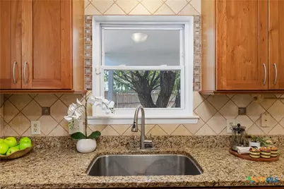 354-356 Bobolink Drive, New Braunfels, TX 78130 - Photo 5