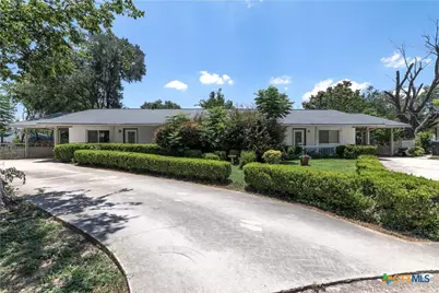 354-356 Bobolink Drive, New Braunfels, TX 78130 - Photo 1