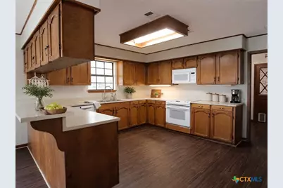 972 Barbarosa Road, New Braunfels, TX 78130 - Photo 7