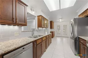 8221 Mountain Dr, Salado, TX 76571 - Photo 33