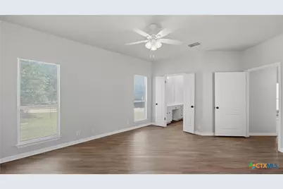 703 Lazy Bluff Lane, New Braunfels, TX 78130 - Photo 19