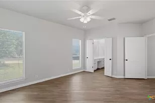 703 Lazy Bluff Ln, New Braunfels, TX 78130 - Photo 19