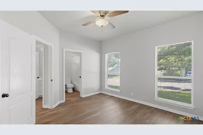703 Lazy Bluff Lane, New Braunfels, TX 78130 - Photo 27