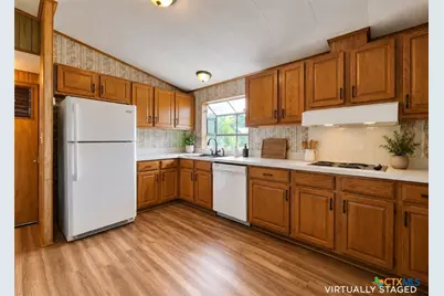 205 W Long Street, Elm Mott, TX 76640 - Photo 7