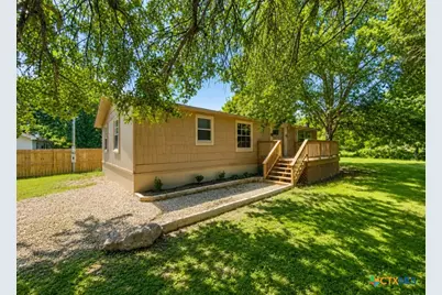 205 W Long Street, Elm Mott, TX 76640 - Photo 15