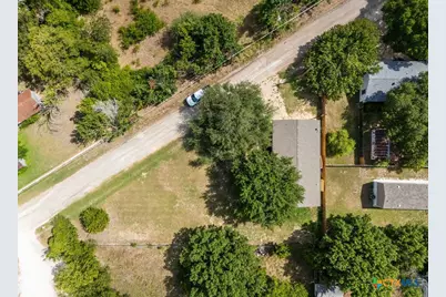 205 W Long Street, Elm Mott, TX 76640 - Photo 17