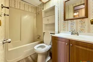 205 W Long St, Elm Mott, TX 76640 - Photo 9