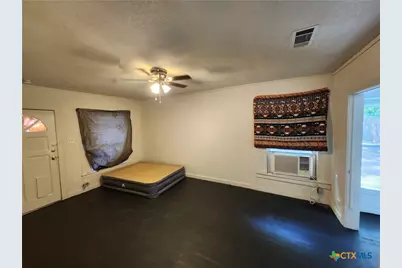 1114 S 2nd Street, Temple, TX 76504 - Photo 9