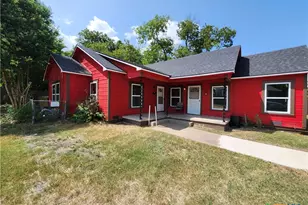 1114 S 2nd St, Temple, TX 76504 - Photo 3