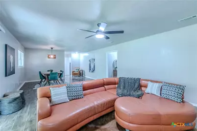 213 E Upshaw Avenue, Temple, TX 76501 - Photo 7