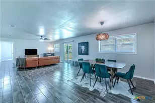 213 E Upshaw Ave, Temple, TX 76501 - Photo 1