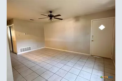 1009 Hazelton Street, San Marcos, TX 78666 - Photo 13