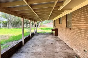 1009 Hazelton St, San Marcos, TX 78666 - Photo 15