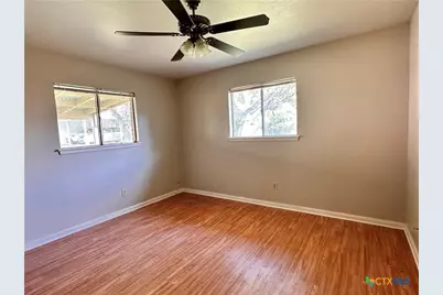 1009 Hazelton Street, San Marcos, TX 78666 - Photo 5