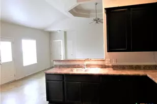 331 Oelkers Dr, New Braunfels, TX 78130 - Photo 9