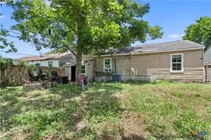 1409 E Mimosa Ave, Victoria, TX 77901 - Photo 17