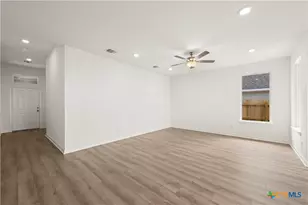 521 Pipe Creek Dr, Temple, TX 76502 - Photo 13