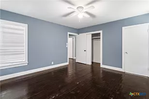 1902 E Red River St, Victoria, TX 77901 - Photo 11